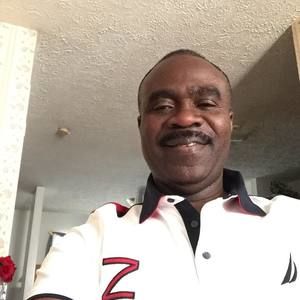 Meet your Posher, Eric